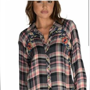 Tolani plaid top